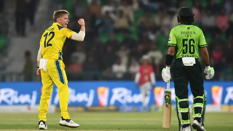 Nathan Ellis AUS vs PAK 2nd ODI